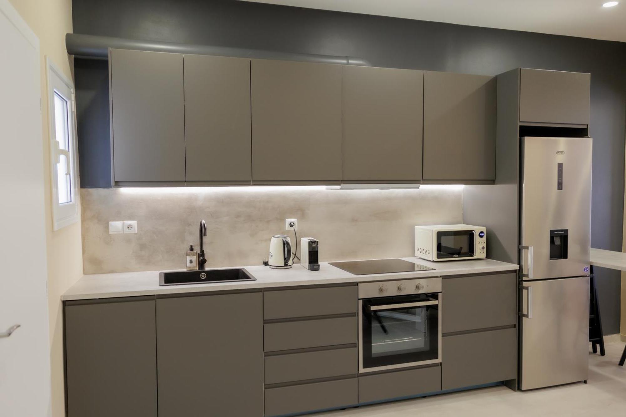 Modern 2Bdr Apt - 2' To Metro - Direct To Acropolis Atenas Exterior foto